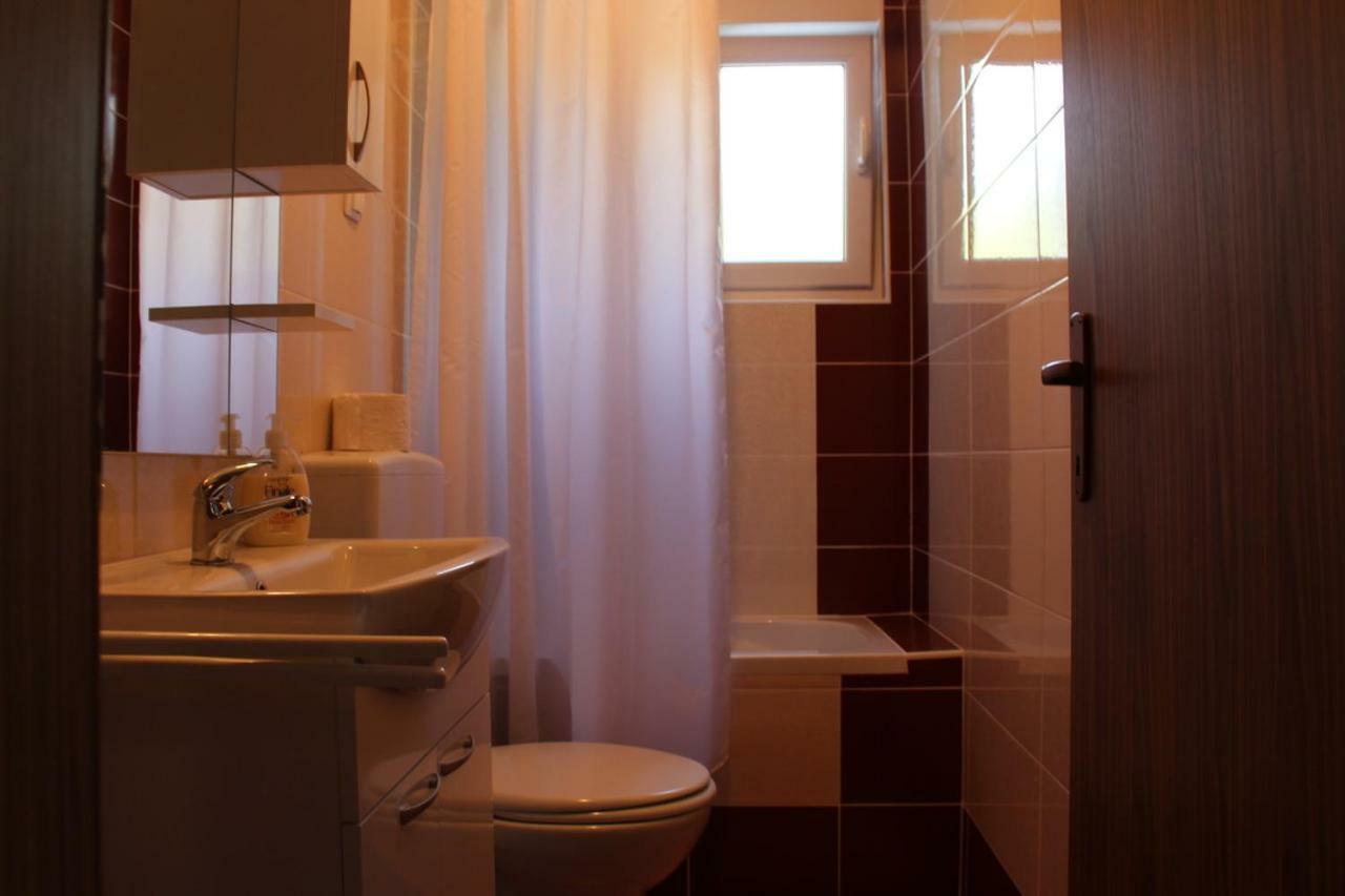 Mia 6 Apartman Crikvenica Kültér fotó
