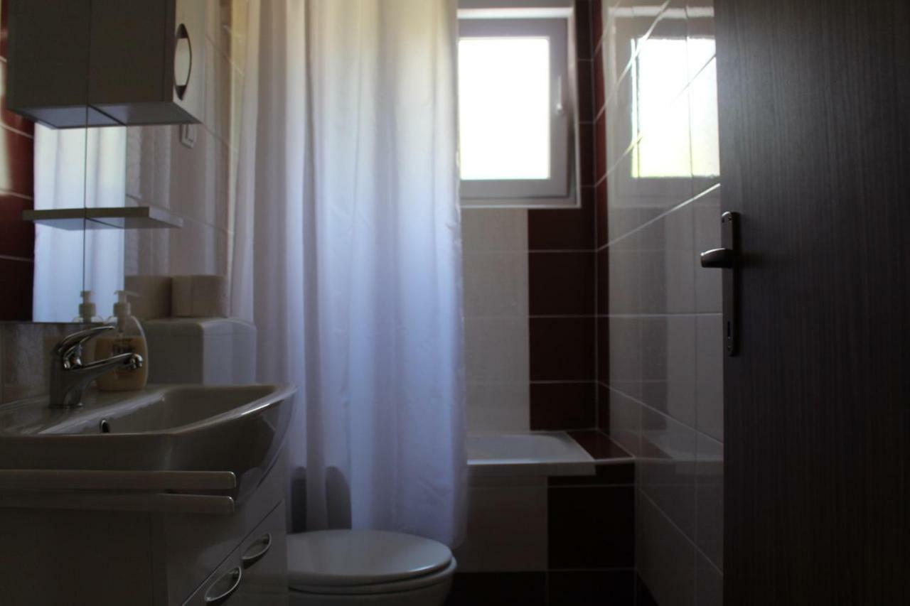 Mia 6 Apartman Crikvenica Kültér fotó